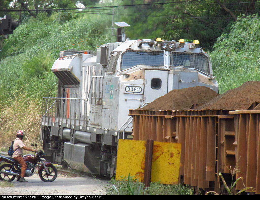 VLI 8382